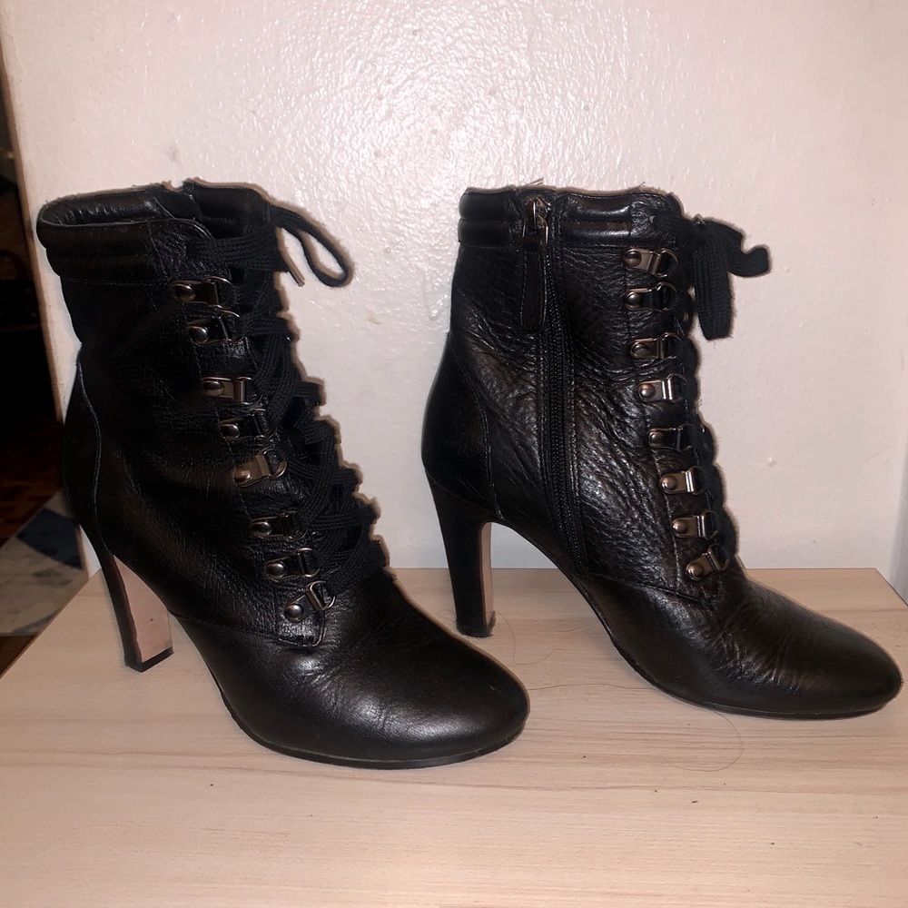 Halogen Black Leather Lace-Up booties